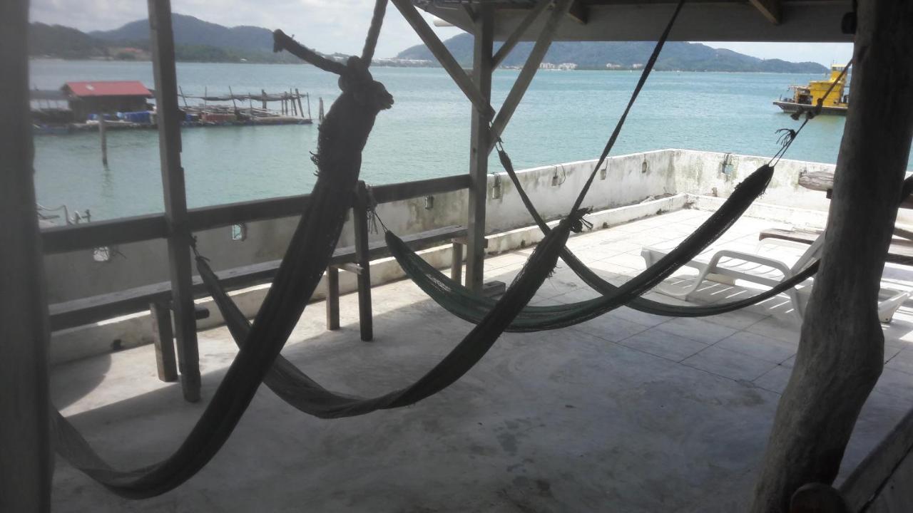 Pangkor Fish House Pekan Pangkor Exterior foto