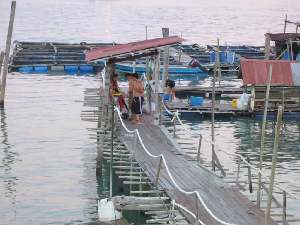 Pangkor Fish House Pekan Pangkor Exterior foto