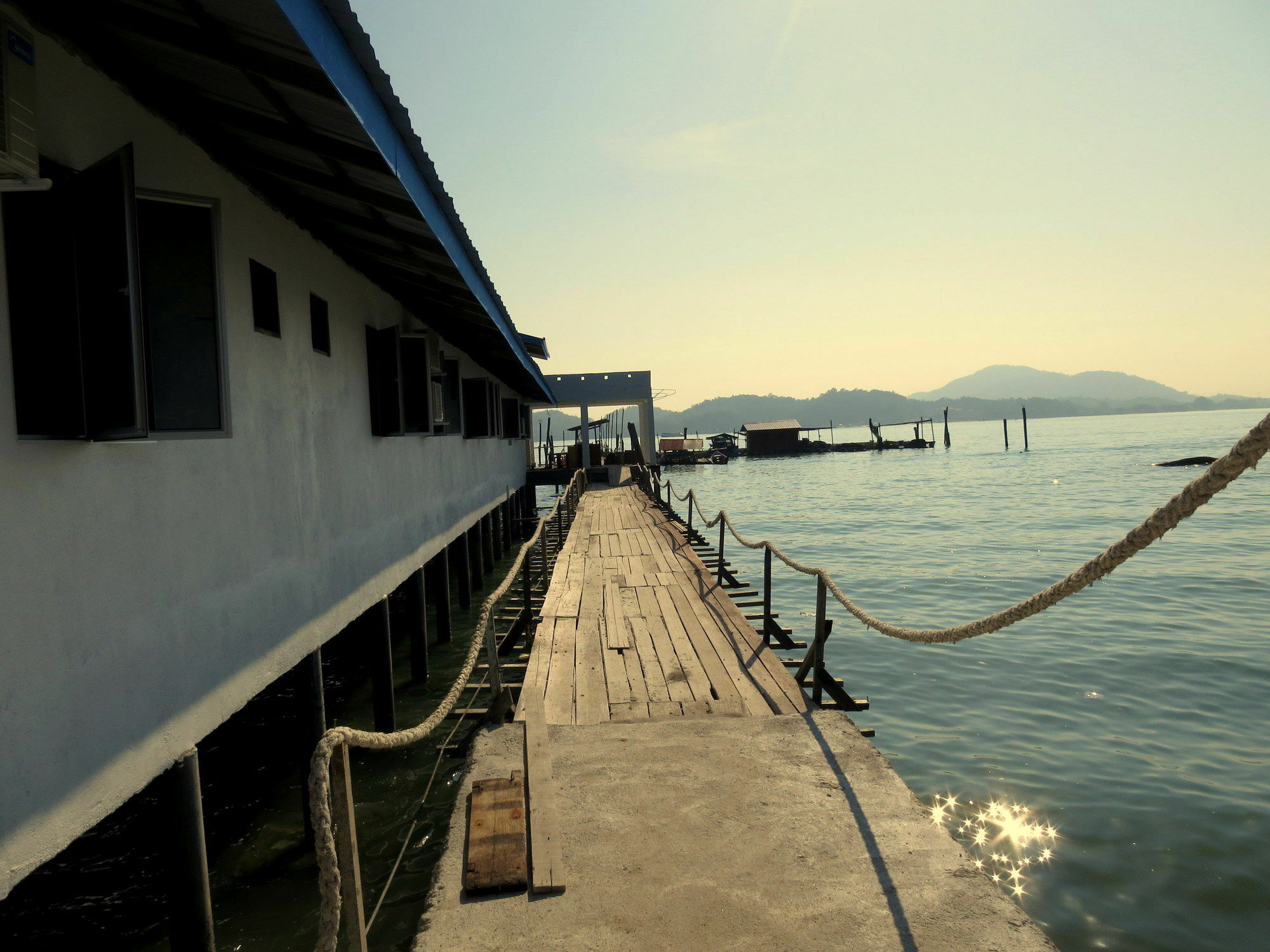 Pangkor Fish House Pekan Pangkor Exterior foto