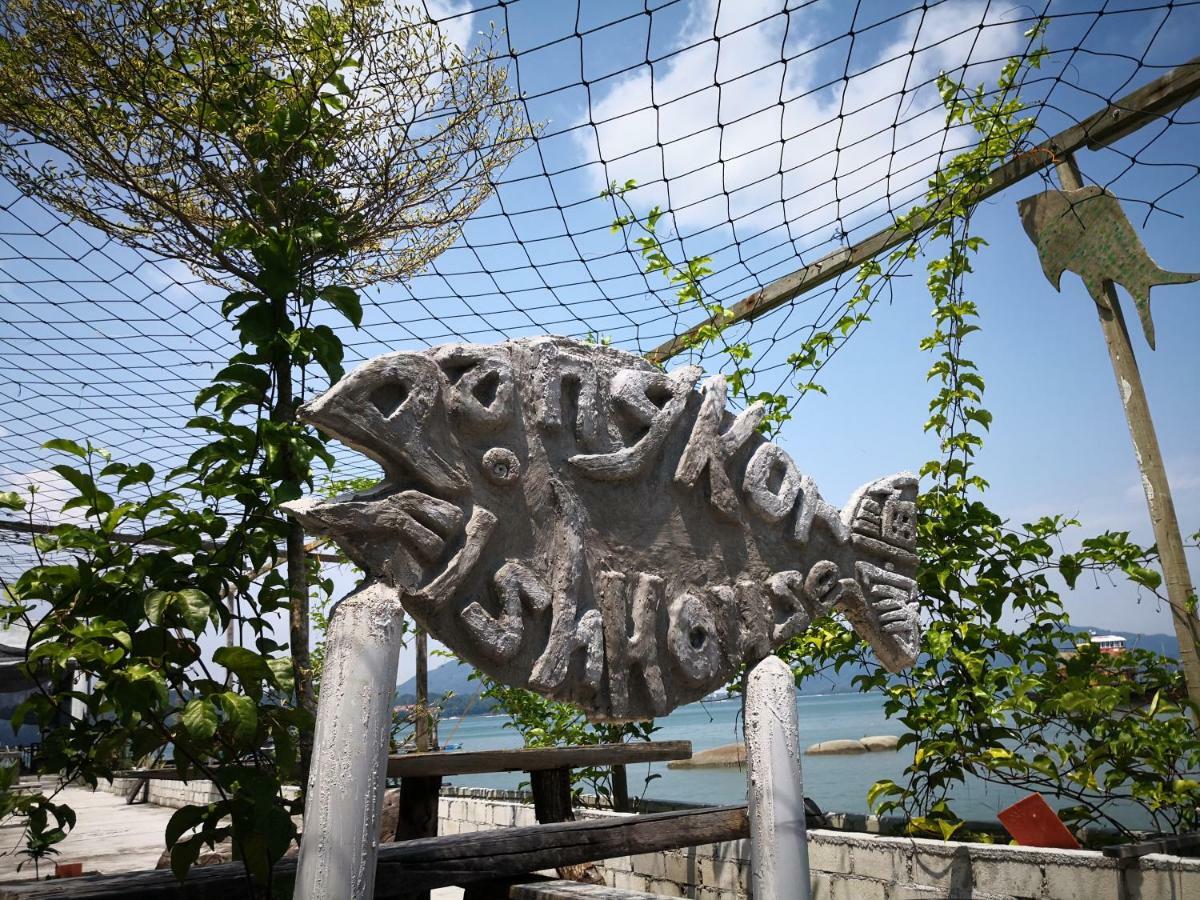 Pangkor Fish House Pekan Pangkor Exterior foto